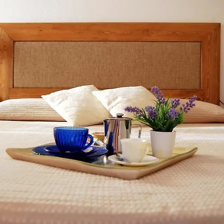 Bed & Breakfast Domo Mea *